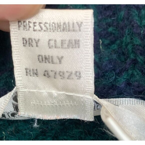 Vintage Tricots St. Raphael Shetland Wool Turtleneck Sweater Red/Green Argyle M - Picture 4 of 7